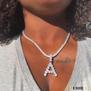 COLLIER PENDENTIF FEMME LETTRE EN DIAMANT