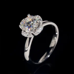 Bague de fiançailles solitaire entouré diamant moissanite 1 CT