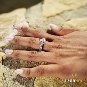 BAGUE EMIR QUEEN V12
