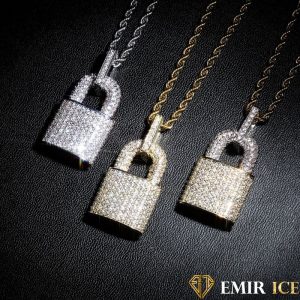 COLLIER PENDENTIF CADENAS