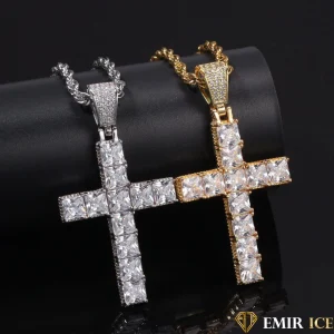 COLLIER PENDENTIF CROIX DIAMANT BAGUETTE