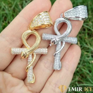 COLLIER PENDENTIF CROIX ÂNKH AVEC SERPENT™ : Symbole de longévité
