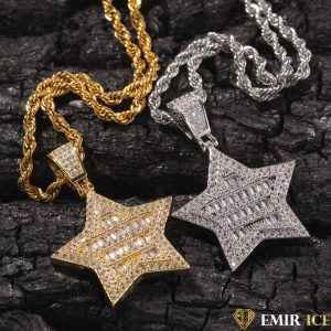 COLLIER PENDENTIF GRANDE ÉTOILE : Symbole de victoire